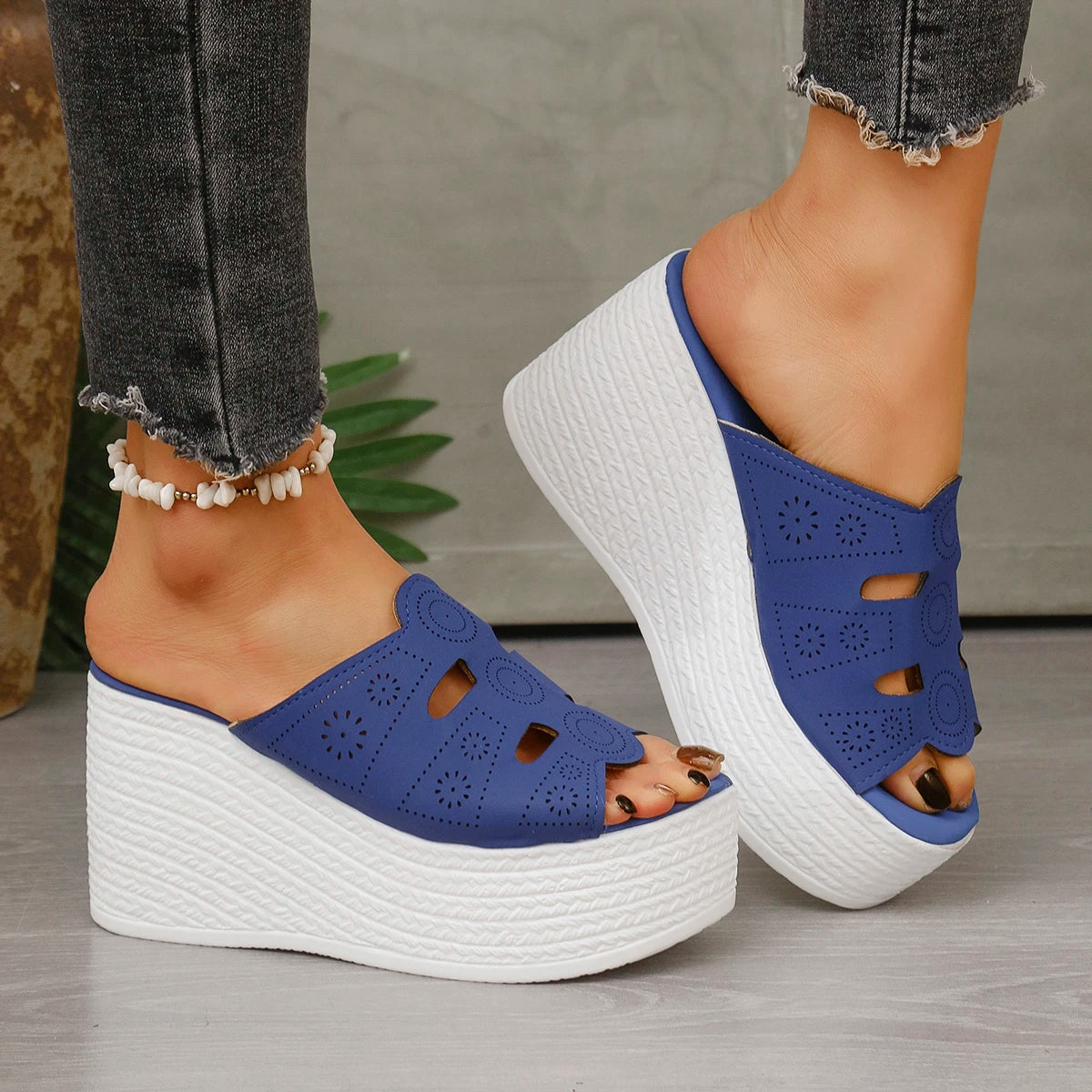 Sandales d'été décontractées pour femmes Sandales compensées à plateforme antidérapantes pour l'extérieur Sandales antidérapantes confortables pour femmes Chaussures de créateur Zapatos De Mujer
