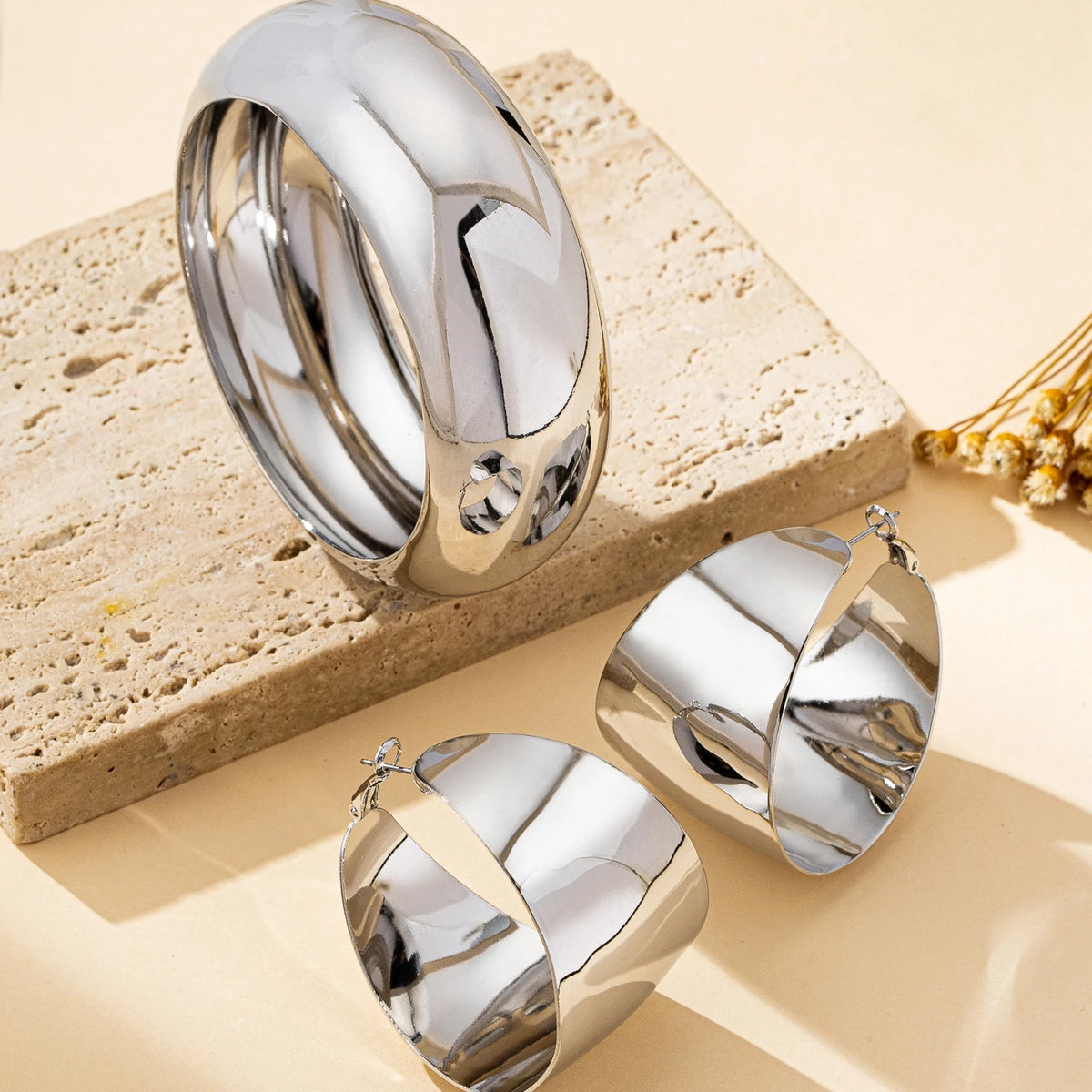 Ensemble de bijoux pour femmes, bracelet et boucles d'oreilles brillants, simples et élégants, adaptés au quotidien et aux vacances