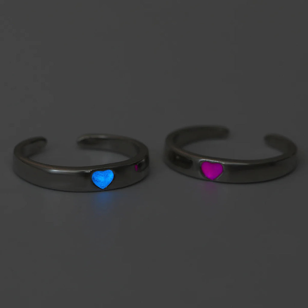 Anello aperto con zirconi vegetariani a tema amore per donna, design accattivante, stile raffinato, lusso discreto, anello personalizzato per l'indice.