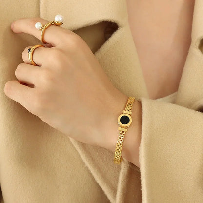Bracciale alla moda per donna, bracciale da coppia in acciaio inossidabile acrilico nero con numeri romani incisi, regalo per ragazza