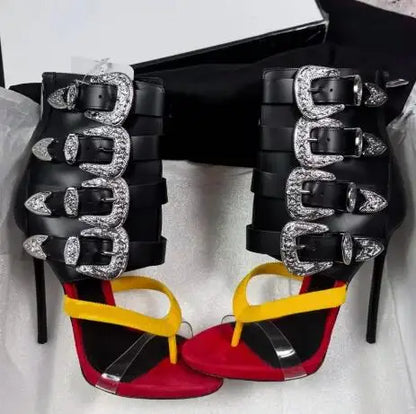 Sandales d'été à talons hauts pour femme, sandales à talons hauts pour femme avec bout pointu, décoration en métal, bride à boucle en PVC, tongs, chaussures sexy à talons hauts pour femme