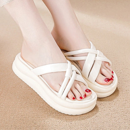 Neue Sommer-Arrivals: Sandalen und Badelatschen, modisch, atmungsaktiv, rutschfest, leicht, lässig, für drinnen und draußen, Strand und Alltag
