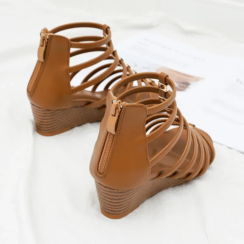 YAERNI estate nuove scarpe da donna moda Casual pantofole da spiaggia all'aperto confortevole punta piatta sandali da donna taglie forti