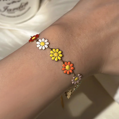 Bracciale con fiori margherita dolce Personalità della moda Bracciale con ciondoli con fiori estetici minimalisti per le donne Regalo di gioielli per feste di nozze