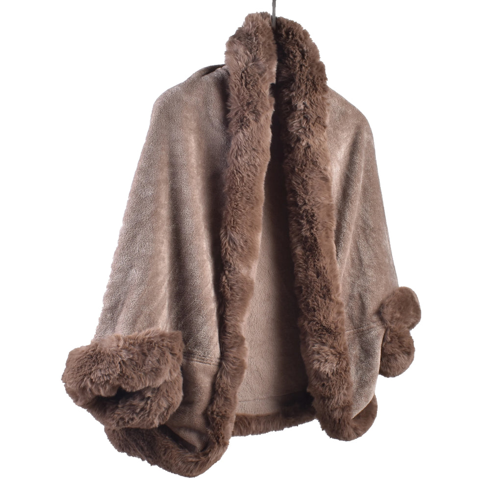 Cardigan da donna in peluche con maniche a pipistrello larghe e maniche a pipistrello in peluche con maniche calde di nuova moda invernale
