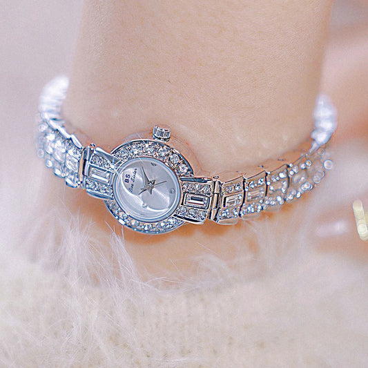 BS orologi da donna 2025 orologio da polso da donna elegante di lusso orologio da polso al quarzo con strass in argento dorato orologio da donna Vintage piccolo