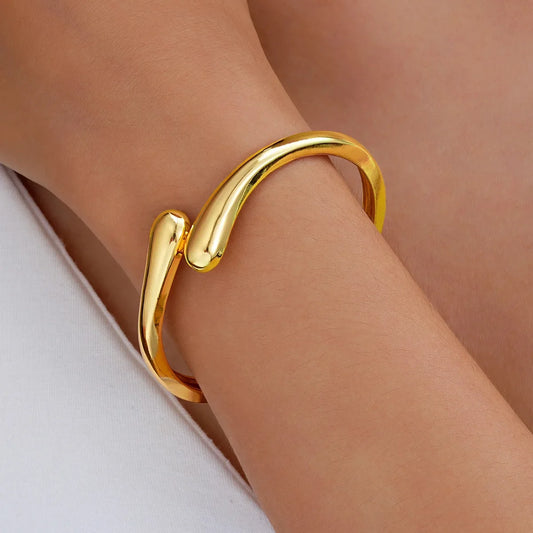 Semplice braccialetto a forma di lacrima per le donne Creativo oro argento colore polsino regolabile braccialetto aperto gioielli di moda per ragazze