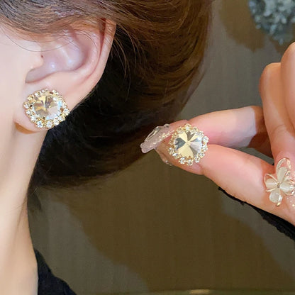 Orecchini a bottone con collana di strass verdi di lusso per le donne collane con Choker di cristallo Set di gioielli per banchetti di matrimoni di moda da donna