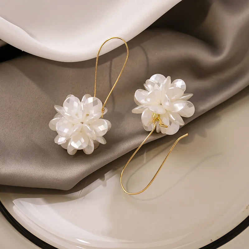 2 pezzi di tendenza della moda da donna, orecchini a sfera con petali di perle fai da te, viaggi all'aperto, carnevale, banchetti, feste, vestire, regali