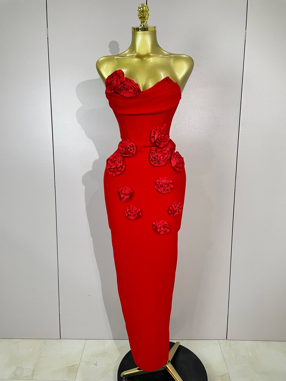 Moda sexy bianco elegante senza spalline fiore aderente abito lungo donna casual streetwear club festa di compleanno abiti eleganti sottili