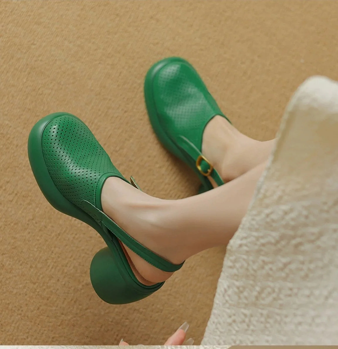 Sandali estivi Punta tonda Scava fuori Sandali con tacco alto per donna Sandali con plateau Zapatos Mujer Tacco grosso Scarpe di pelle di pecora Verde