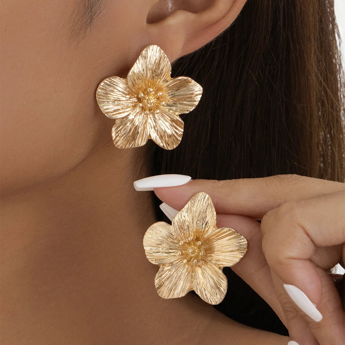 Orecchini alla moda da donna popolari Lega di fiori Stile retrò Accessori per feste da donna Regali