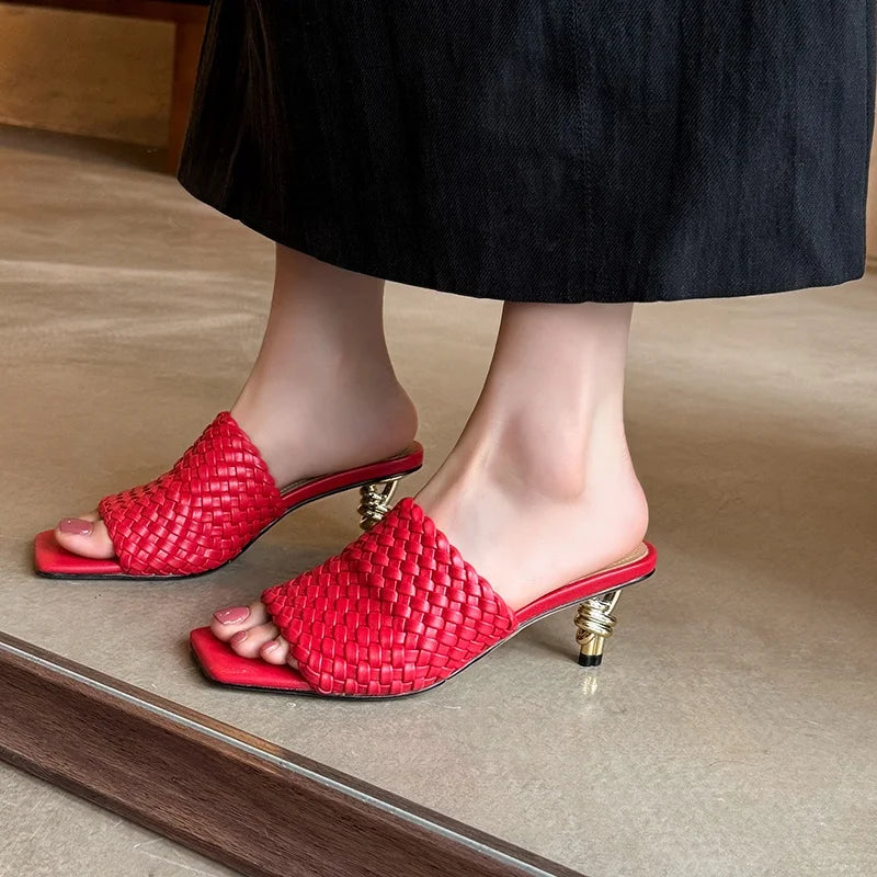 Sandales d'été pour femmes, pantoufles de style concis, sandales en tissu pour filles, sandales de mariée sexy à talon chaton élégant