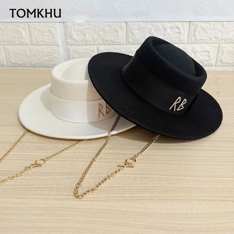 Moda Metallo RB Lettera Catena 100% Cappelli di Lana Per Le Donne Degli Uomini di Inverno Panaman Jazz Cappello Vacanze All'aperto Festa di Nozze Fedora Cap Nuovo