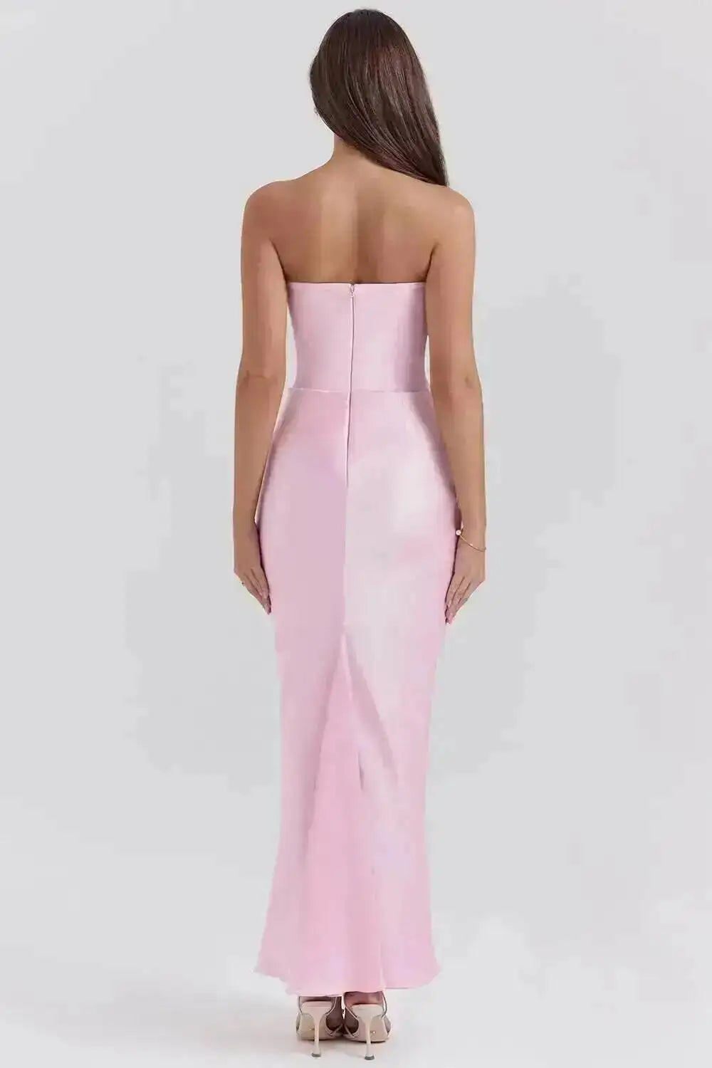 Giyu Sexy Satin Evening Club Abiti da festa Donna 2025 Estate senza spalline con spalle scoperte Lisca di pesce increspato Maxi abito lungo Abito elegante