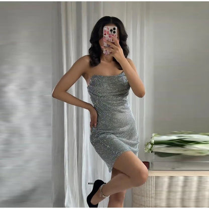 Abito da festa in pelle con ritaglio sexy Guaina senza maniche Lunghezza pavimento Scava fuori Bustier Abito aderente Abiti da sera con cerniera divisa sul retro
