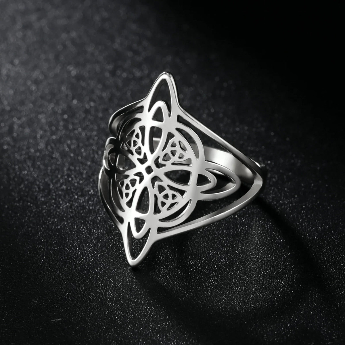 Skyrim Stregoneria Anello con nodo da strega Anelli da dito in acciaio inossidabile Wicca Triquetra Celtics Nodo Amuleto Protezione Gioielli Donna Uomo