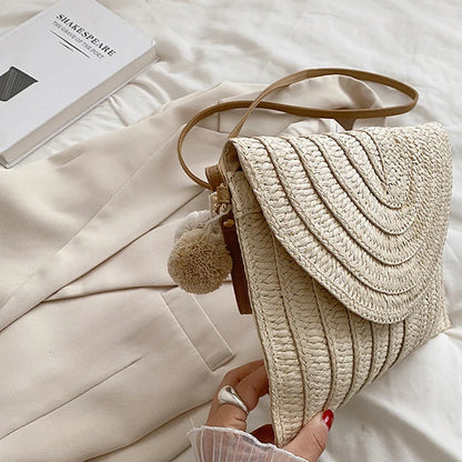Pochette di paglia da spiaggia estiva borsa a tracolla con ciondolo a sfera carina per le donne borse a tracolla da viaggio borsa da donna borse Casual borsa di vimini