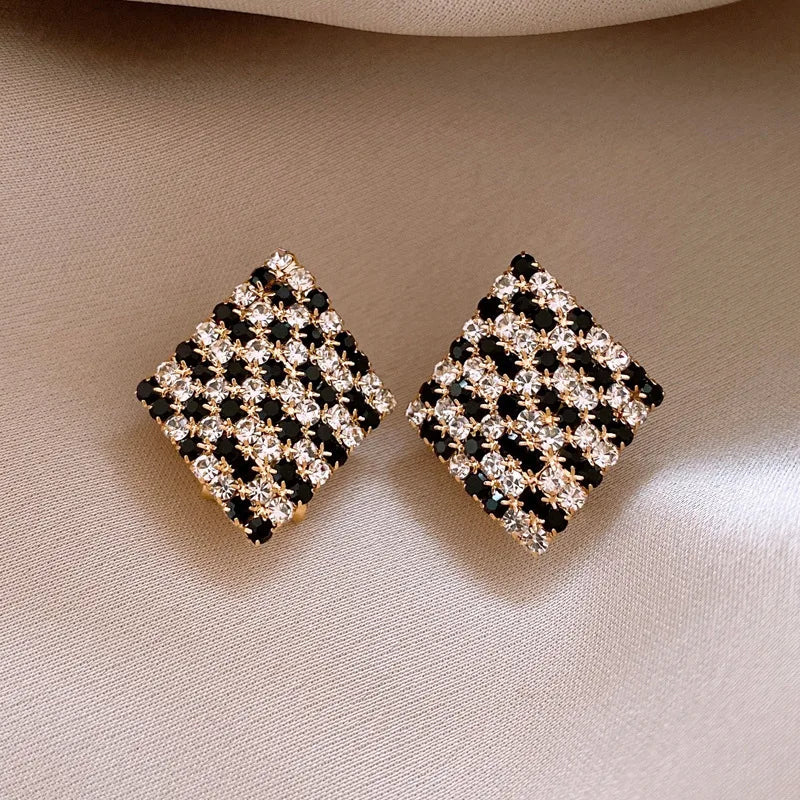 Orecchini a bottone in resina fiore Marrone Vintage Maillard a forma di C Occhio di tigre Pietra Orecchini a bottone Donna Strass quadrati Gioielli Quotidiano K