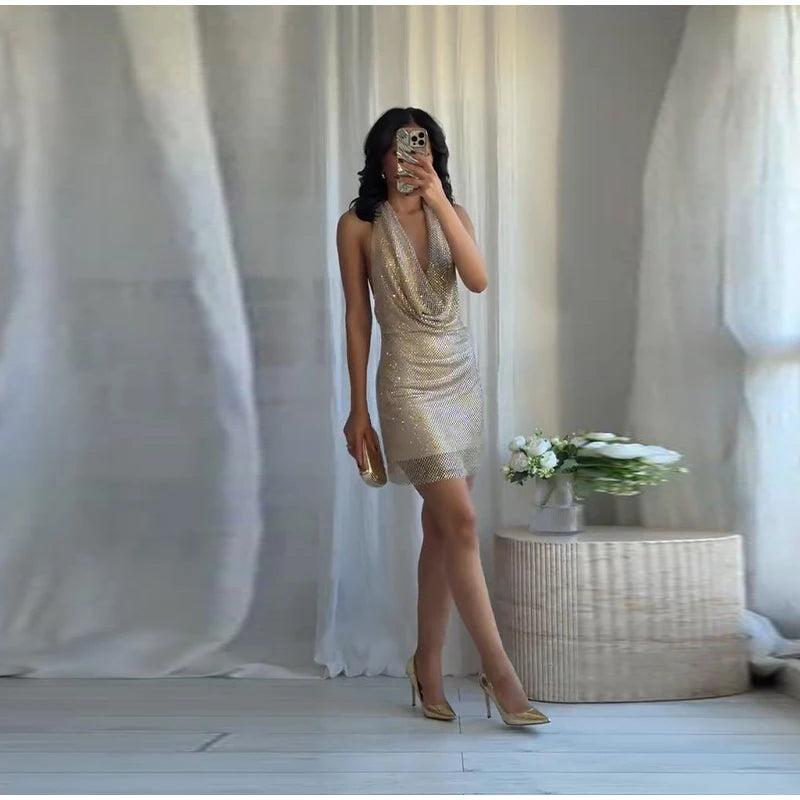 Abito da festa in pelle con ritaglio sexy Guaina senza maniche Lunghezza pavimento Scava fuori Bustier Abito aderente Abiti da sera con cerniera divisa sul retro