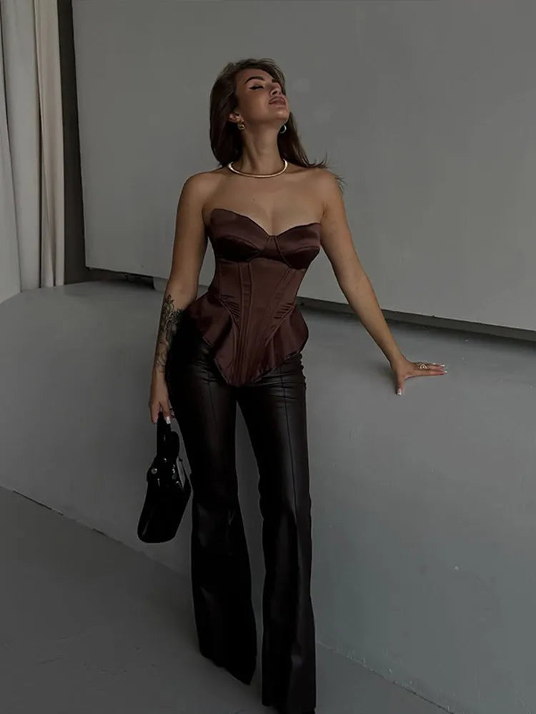Camicette senza spalline in pizzo sexy Camicette estive da donna con spalle scoperte Gilet chic slim fit senza maniche Top alla moda da strada