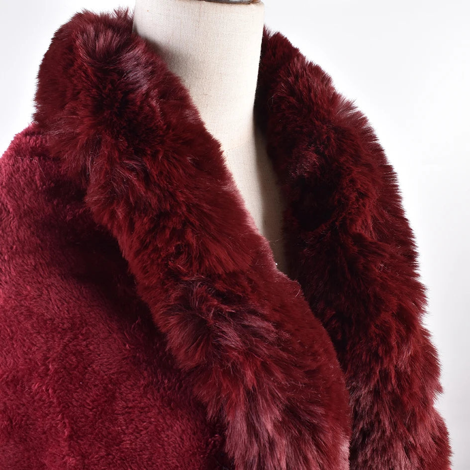 Cardigan da donna in peluche con maniche a pipistrello larghe e maniche a pipistrello in peluche con maniche calde di nuova moda invernale