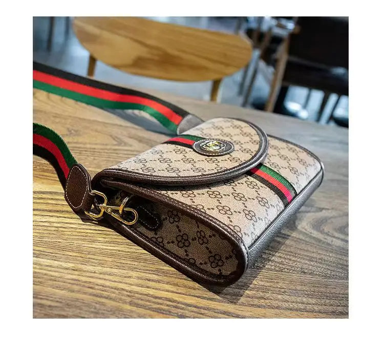 Ins bag borsa da donna estiva nuovo stile borsa da donna di fascia alta, versatile da donna di nicchia, famosa borsa a tracolla a spalla singola su Internet