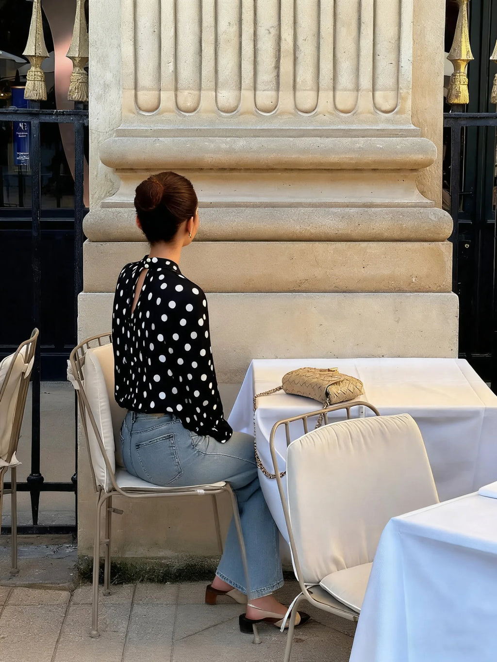 Elegante Camicia Retrò a Pois con Lacci da Donna, Maniche Lunghe a Lanterna, Trasparente e Scavata, Blusa Larga 2026, Top da Donna per il Quotidiano e il Lavoro