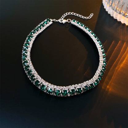 Orecchini a bottone con collana di strass verdi di lusso per le donne collane con Choker di cristallo Set di gioielli per banchetti di matrimoni di moda da donna
