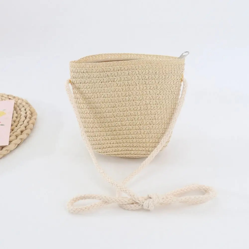 Nuova estate bambini ragazze borsa a tracolla creativa borsa a tracolla in paglia di colore puro bambini portamonete carino principessa Mini borsa