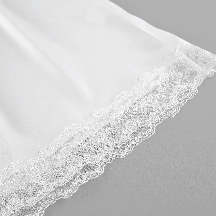 Elegante Completo in Raso con Inserti in Pizzo, Set 2 Pezzi da Donna, Top a Maniche Corte con Scollo a V e Minigonna, Abbigliamento Casual Estivo 2026 per Uso Quotidiano e Streetwear