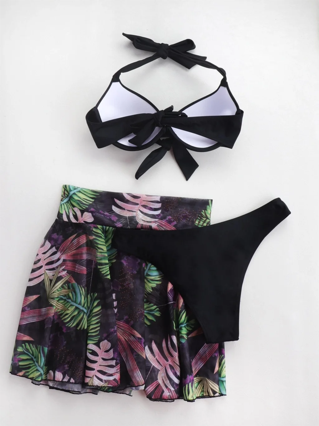 Costume da bagno tropicale a 3 pezzi con bikini halter push-up e camicia da spiaggia, per donna, collezione 2026