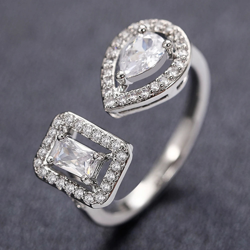 Huitan Anelli di apertura del polsino a forma geometrica per le donne Colore argento/Colore oro Nobile anello con zirconi cubici Accessorio Gioielli di moda