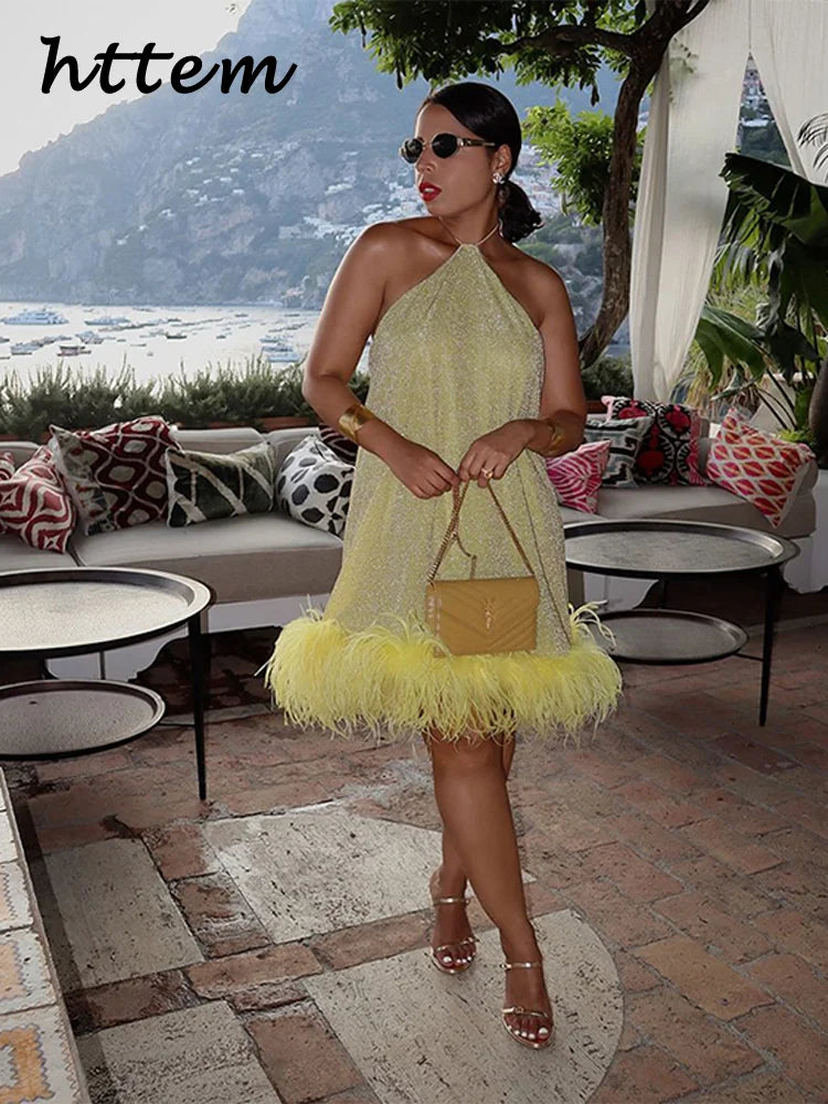Abito Corto Sexy con Piume e Glitter, Vestito Estivo da Donna Senza Maniche con Schiena Scoperta, Giallo, per Feste e Spiaggia, Modello A-line 2026