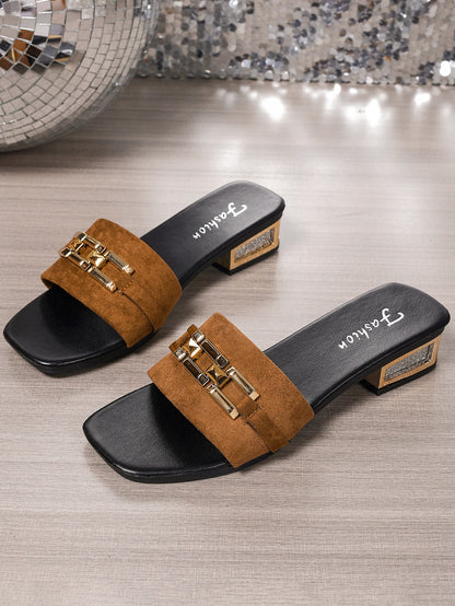 Legere Damen-Sandalen für Frühling und Sommer, Unisex-Sandalen mit modischer Metallschnalle und Bohemia-Schnalle, Strandschuhe, vielseitige Kitten-Heel-Sandalen, Urlaub, Party, tägliche Arbeitskleidung