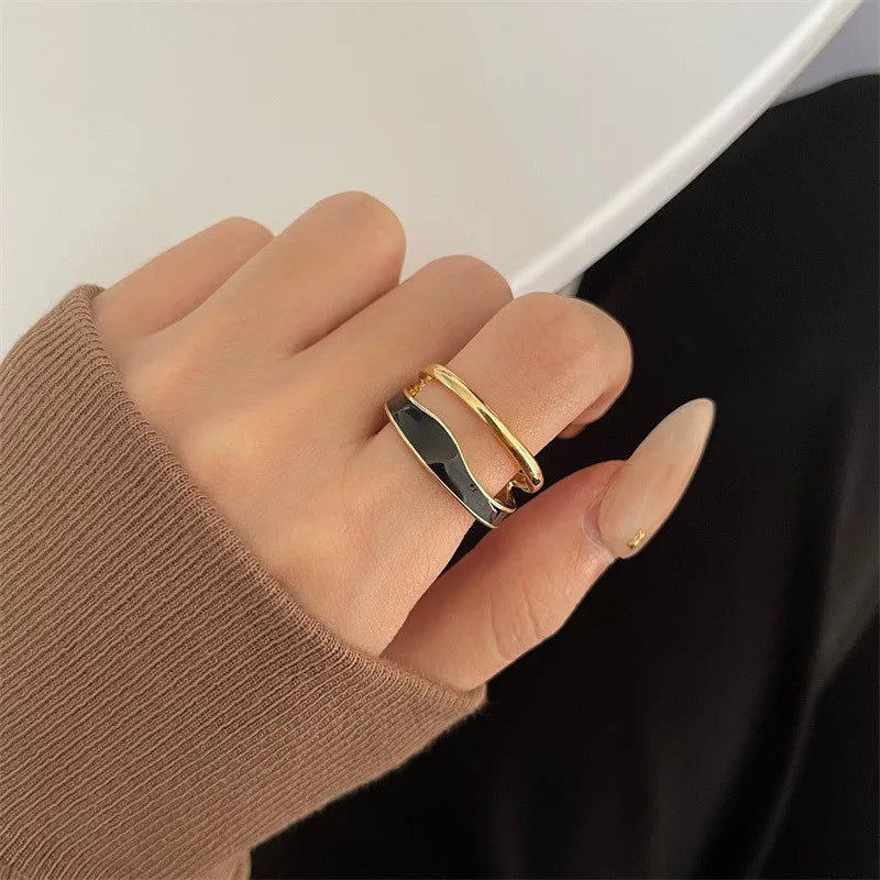 Anelli aperti a doppio gocciolamento di olio color oro retrò per le donne Anello da dito regolabile irregolare di lusso 2023 Nuovi gioielli da sposa alla moda