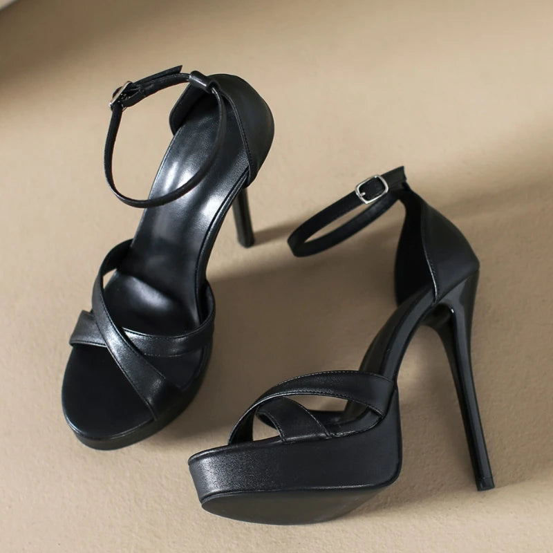 Sandales d'été à plateforme épaisse pour femmes, chaussures de défilé de super mannequin, talon haut fin de 14 cm, talon couvert noir, chaussures de soirée élégantes