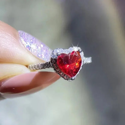 Anelli di fidanzamento classici a forma di cuore color argento per le donne Bianco Rosso CZ Pietra intarsiata Gioielli di moda Regalo per la festa nuziale
