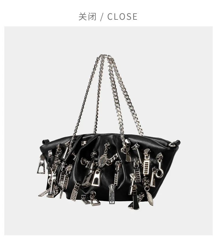 Borsa per ascelle con gnocchi increspato stile punk 2025 Borse a tracolla da donna con decorazione per la testa con cerniera multipla Borse Y2K per ragazza piccante