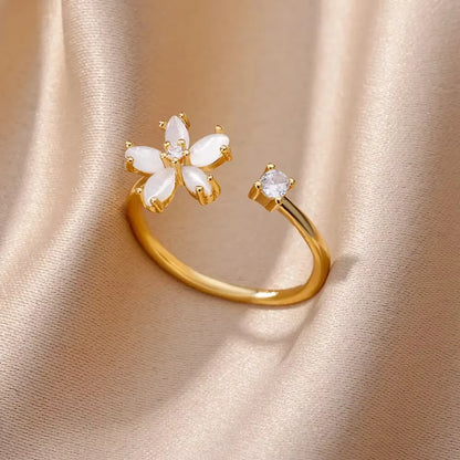 Anelli con fiori grandi esagerati in acciaio inossidabile per le donne Anello da dito con girasole color oro Regalo di gioielli estetici di moda femminile