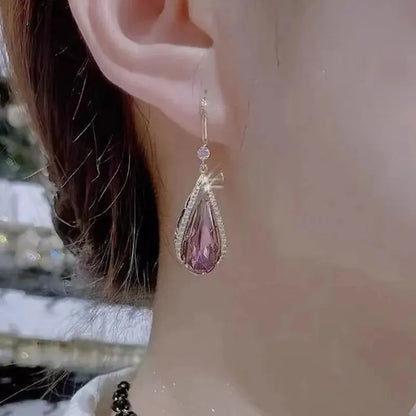 1 paio di orecchini di diamanti in vetro con perle d'imitazione d'amore in lega placcata oro di lusso leggero e vento freddo