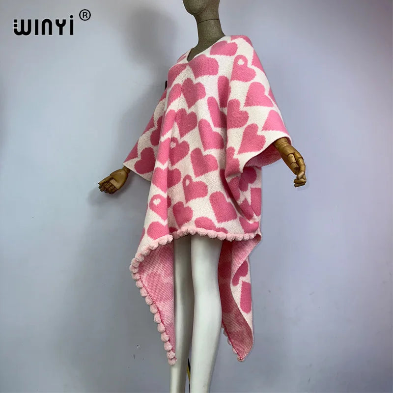 WINYI inverno scollo a v colletto mantello di alta qualità confortevole spesso caldo poncho donna natale dolce amore stampa abito irregolare