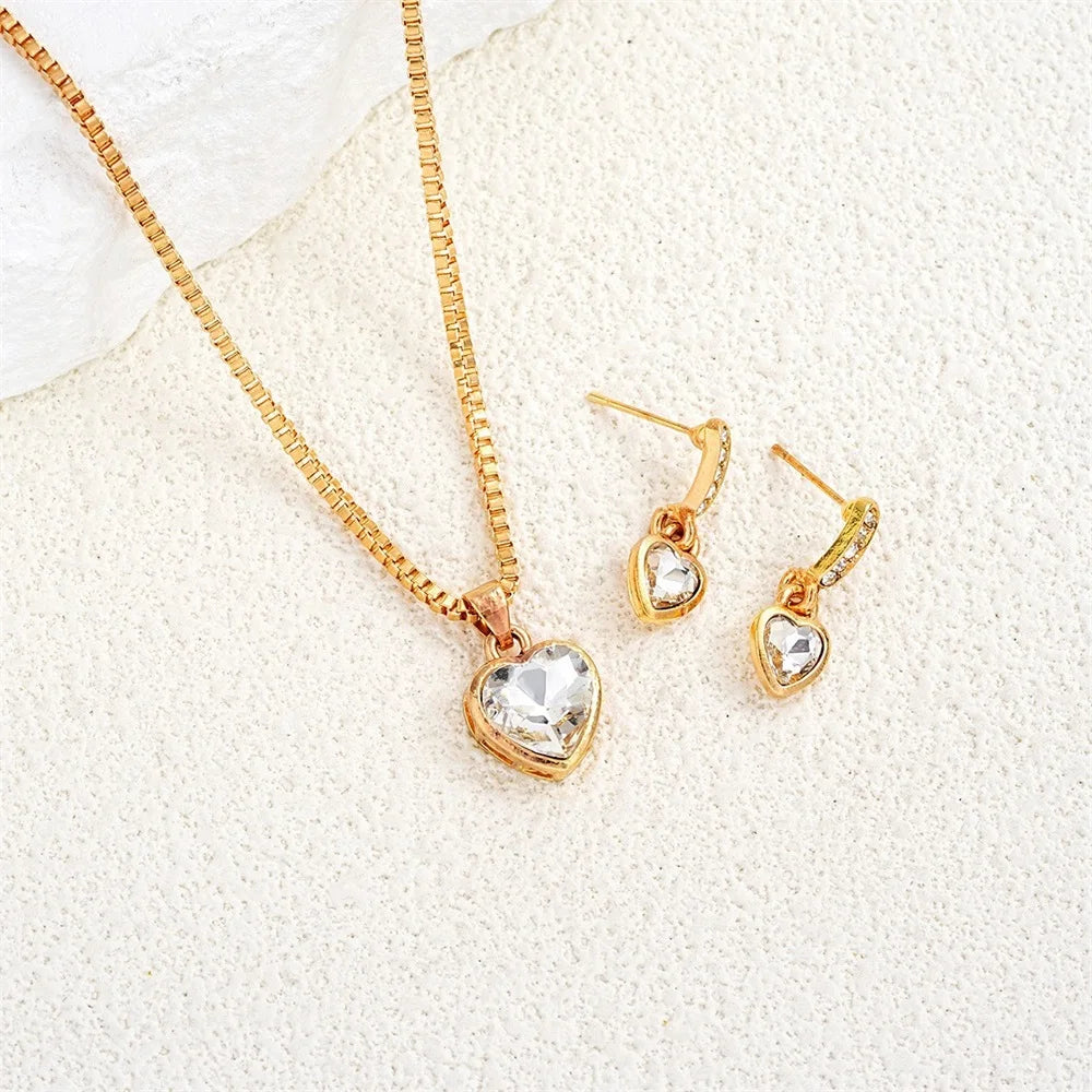 Set di gioielli con ciondolo a forma di cuore da 3 pezzi di collana con pendente per orecchini per le donne Set di gioielli con doppio cuore con strass di moda squisita regalo
