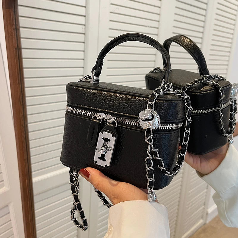 Borse Quadrate da Donna Estate 2026, Borse a Tracolla con Catene alla Moda, Borsa a Spalla in PU Texturizzato, Elegante Mini Borsa Chic per Cellulare