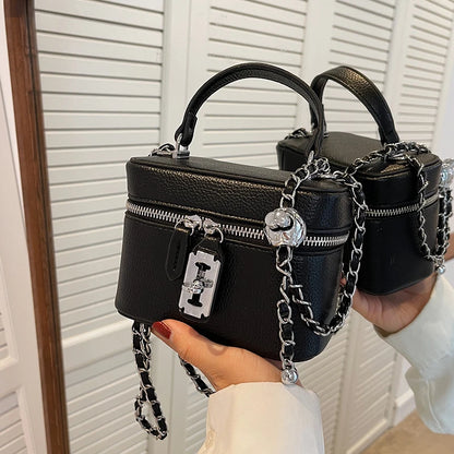 Borse Quadrate da Donna Estate 2026, Borse a Tracolla con Catene alla Moda, Borsa a Spalla in PU Texturizzato, Elegante Mini Borsa Chic per Cellulare