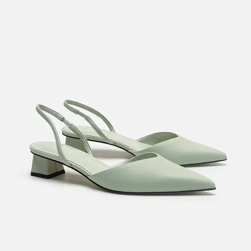 Estate 2025 Nuove donne Nero Baotou Sandali moda Donna Tacchi Décolleté di seta Sandali a punta sexy Scarpe con tacco basso femminile