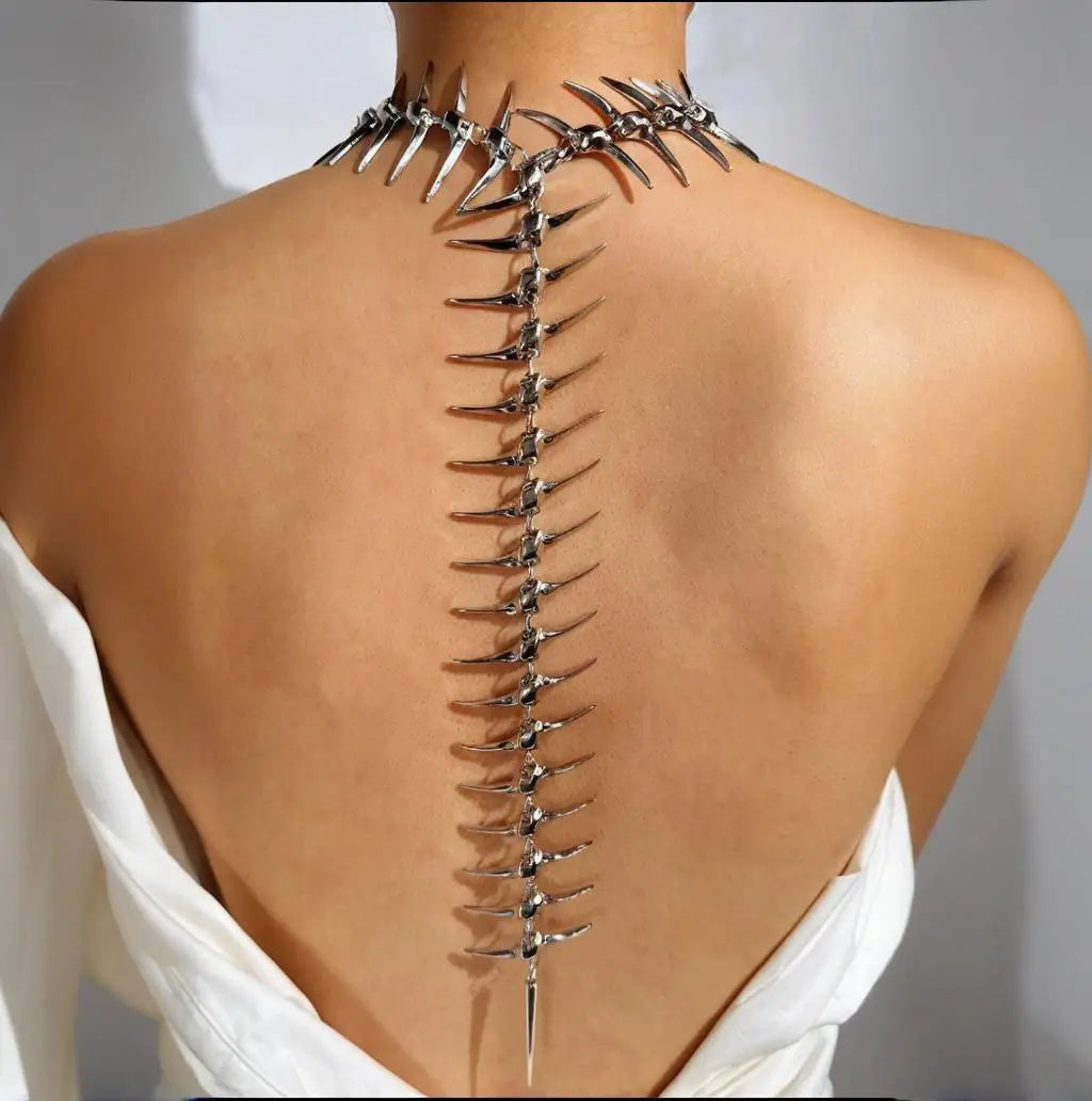 Collana da Donna in Lega con Scheletro Spinato Stile Hip-Hop Audace, Perfetta per Feste, Uso Quotidiano e Outfit Street Style - NOVITÀ