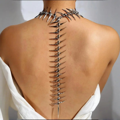 Collana da Donna in Lega con Scheletro Spinato Stile Hip-Hop Audace, Perfetta per Feste, Uso Quotidiano e Outfit Street Style - NOVITÀ