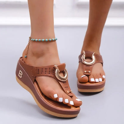 Sandali estivi donna nuove scarpe da spiaggia Open Toe infradito zeppe comode pantofole sandali carini Plu taglia 35 ~ 43 Chaussure Femme