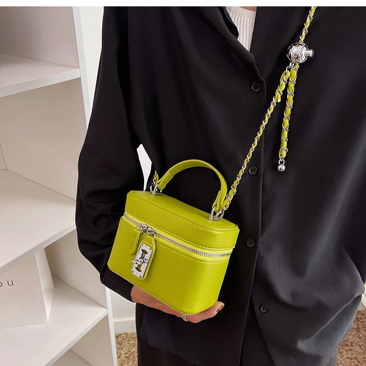 Borse Quadrate da Donna Estate 2026, Borse a Tracolla con Catene alla Moda, Borsa a Spalla in PU Texturizzato, Elegante Mini Borsa Chic per Cellulare